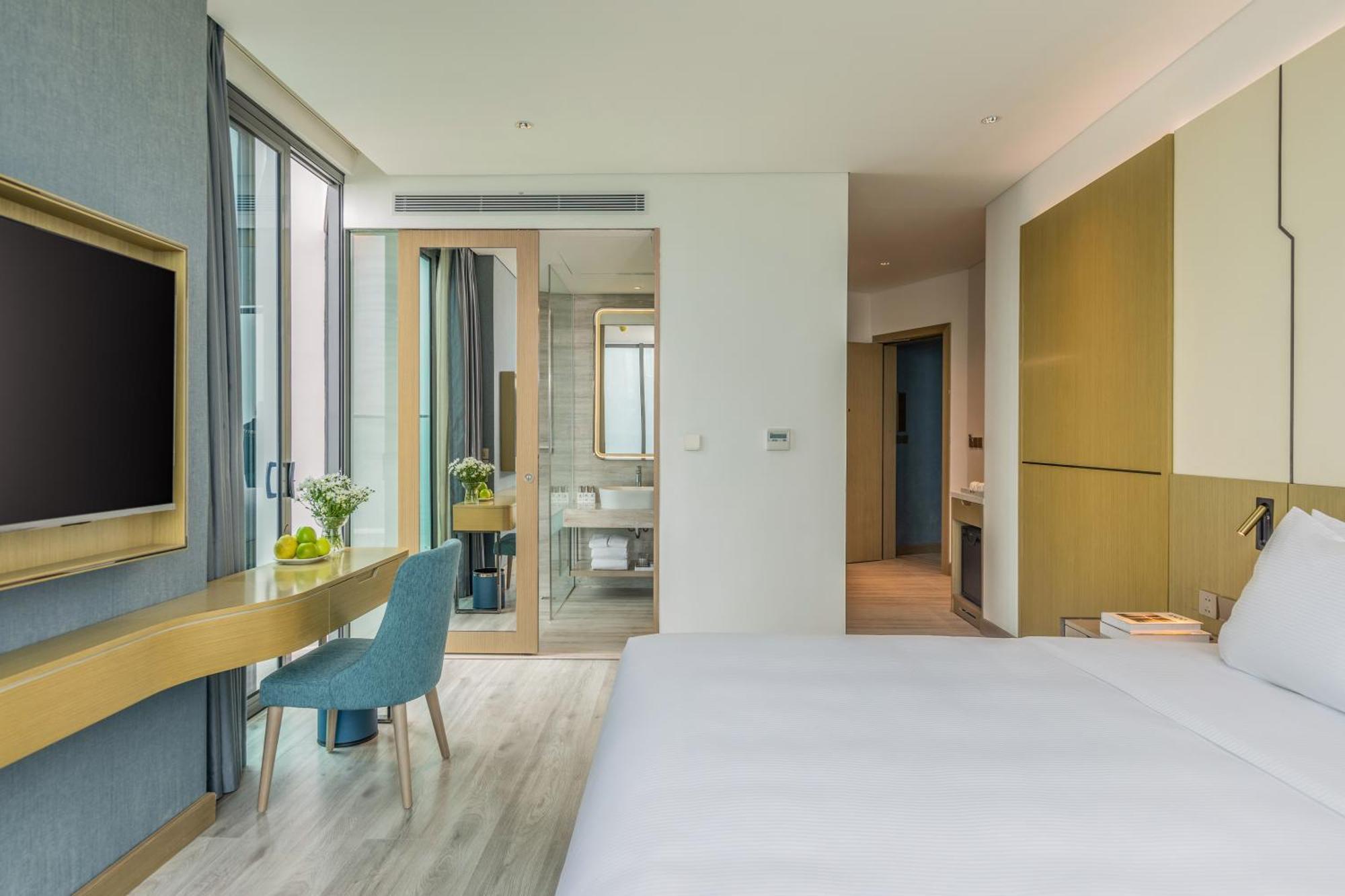 Awaken Da Nang Hotel Bagian luar foto