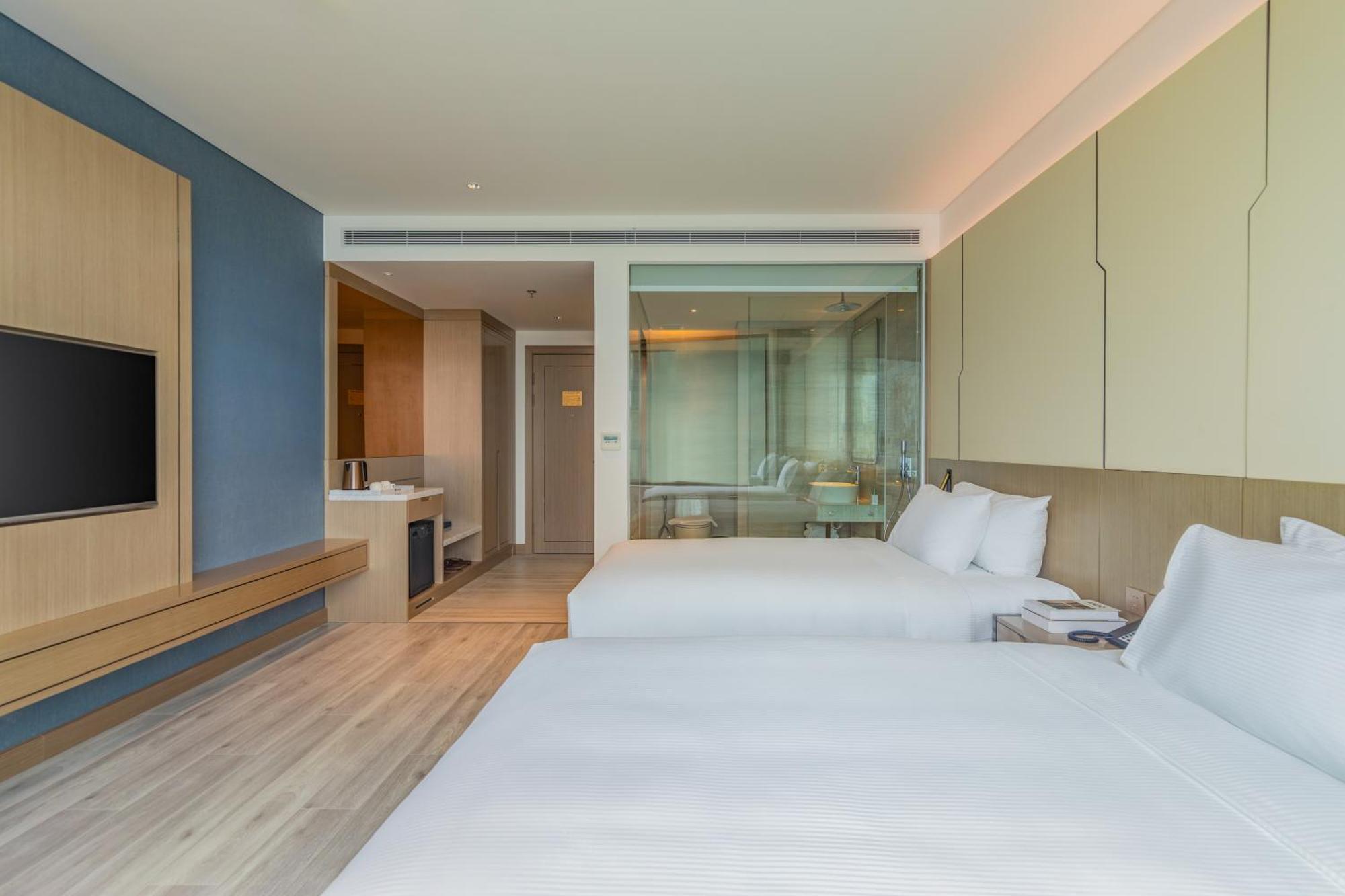 Awaken Da Nang Hotel Bagian luar foto