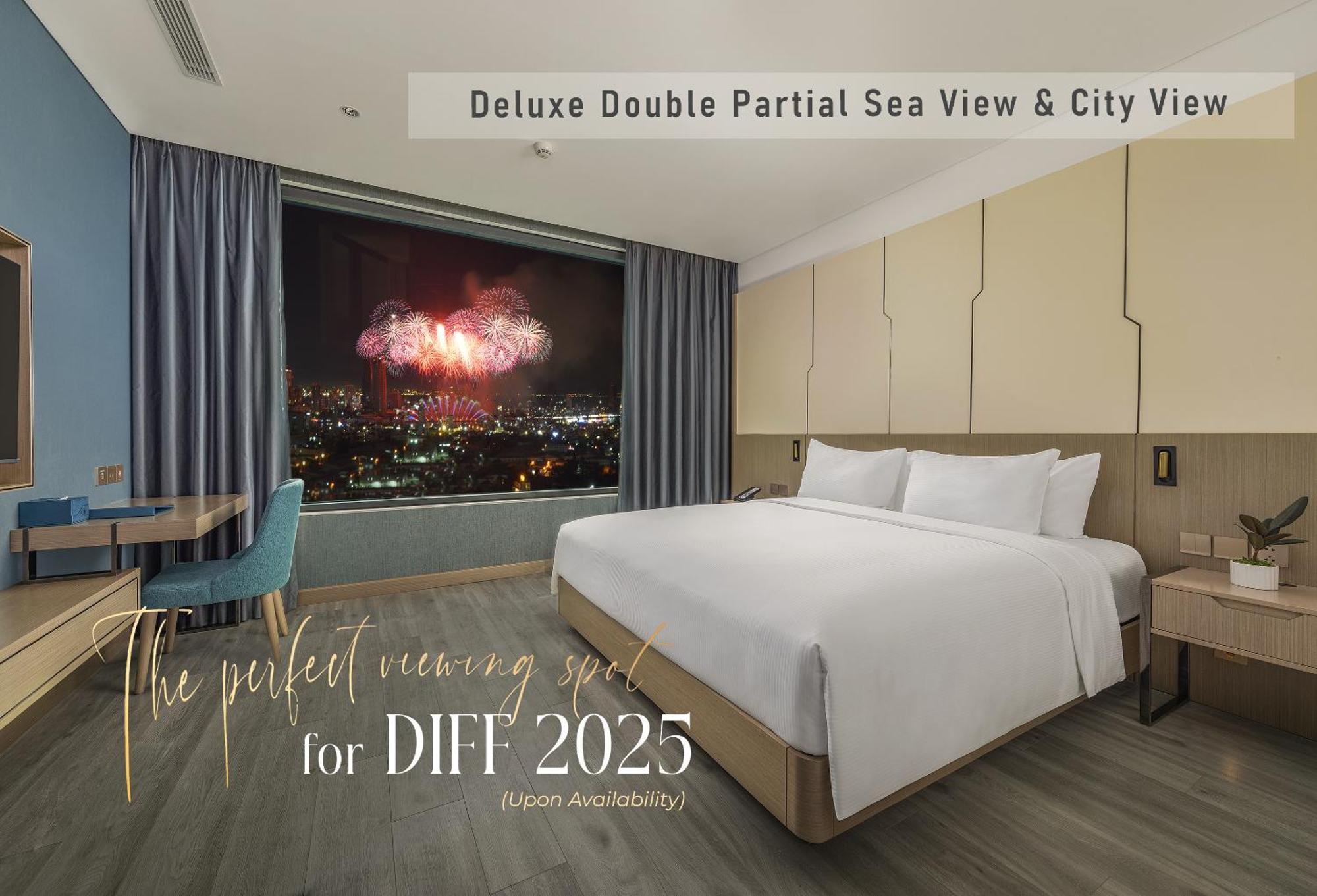Awaken Da Nang Hotel Bagian luar foto